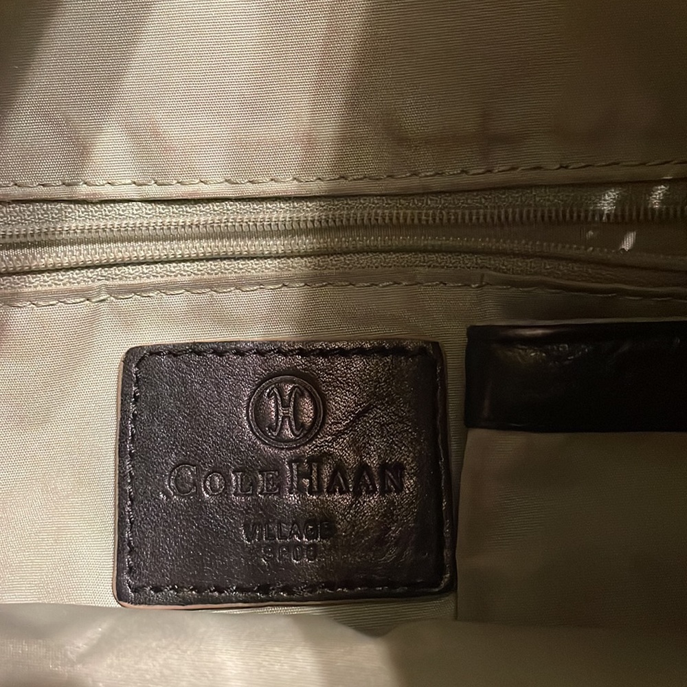 Cole Haan Women’s Black Leather Shoulder Bag Purse 16 X 12 - Picture 2 of 14